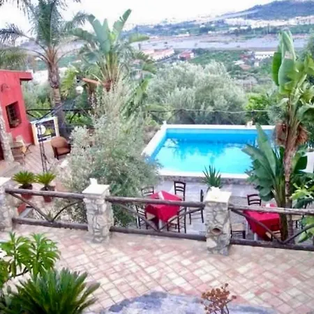 빌라 Taormina Sicily 푸르치시쿨로