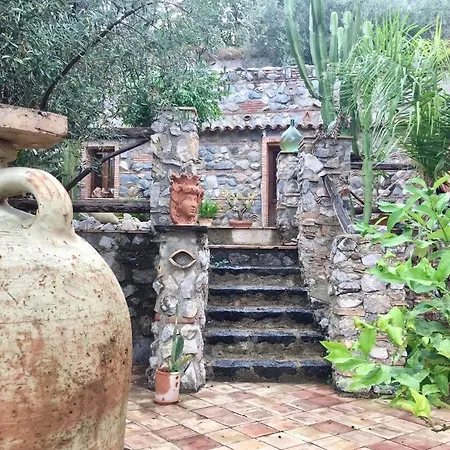 빌라 Taormina Sicily 푸르치시쿨로